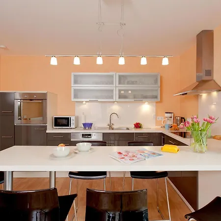 Fh Blaue Haus Am Peenestrom بيت للعطل *